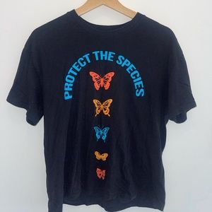 Graphic T-Shirt "Protect The Species"